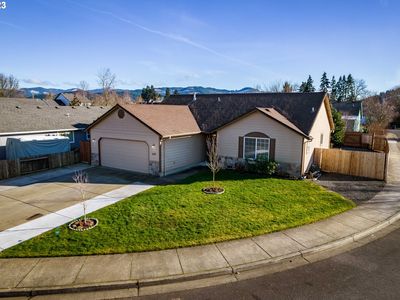 439 Blue Jay Loop, Creswell, OR, 97426