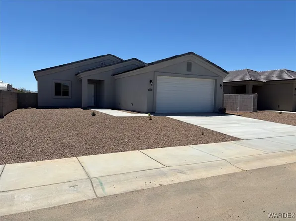 3282 E Farm Crest Avenue, Kingman, AZ 86409