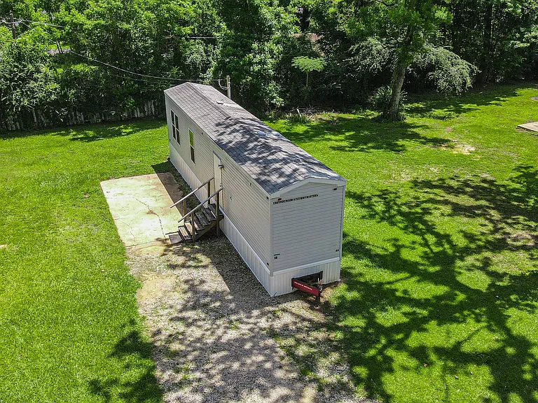 103 Crawford Rd — Photo 31
