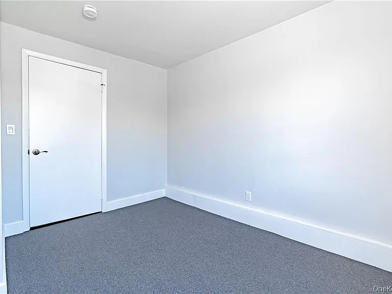 120 Grand St #3 — Photo 12