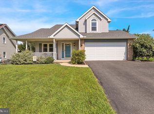 219 Callery Dr, Blandon, PA 19510