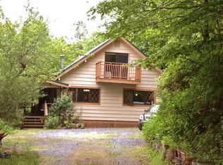 317 Drake Dr, Vilas, NC 28692