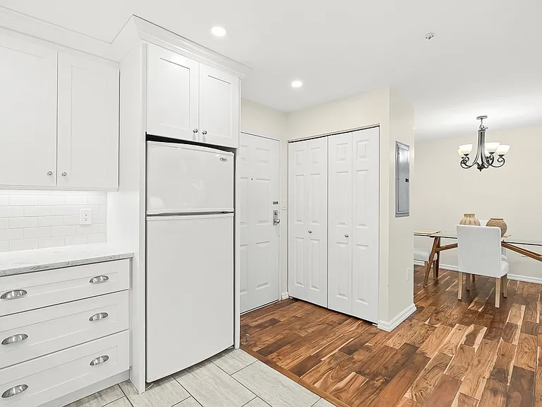 666 Main St #315 — Photo 18