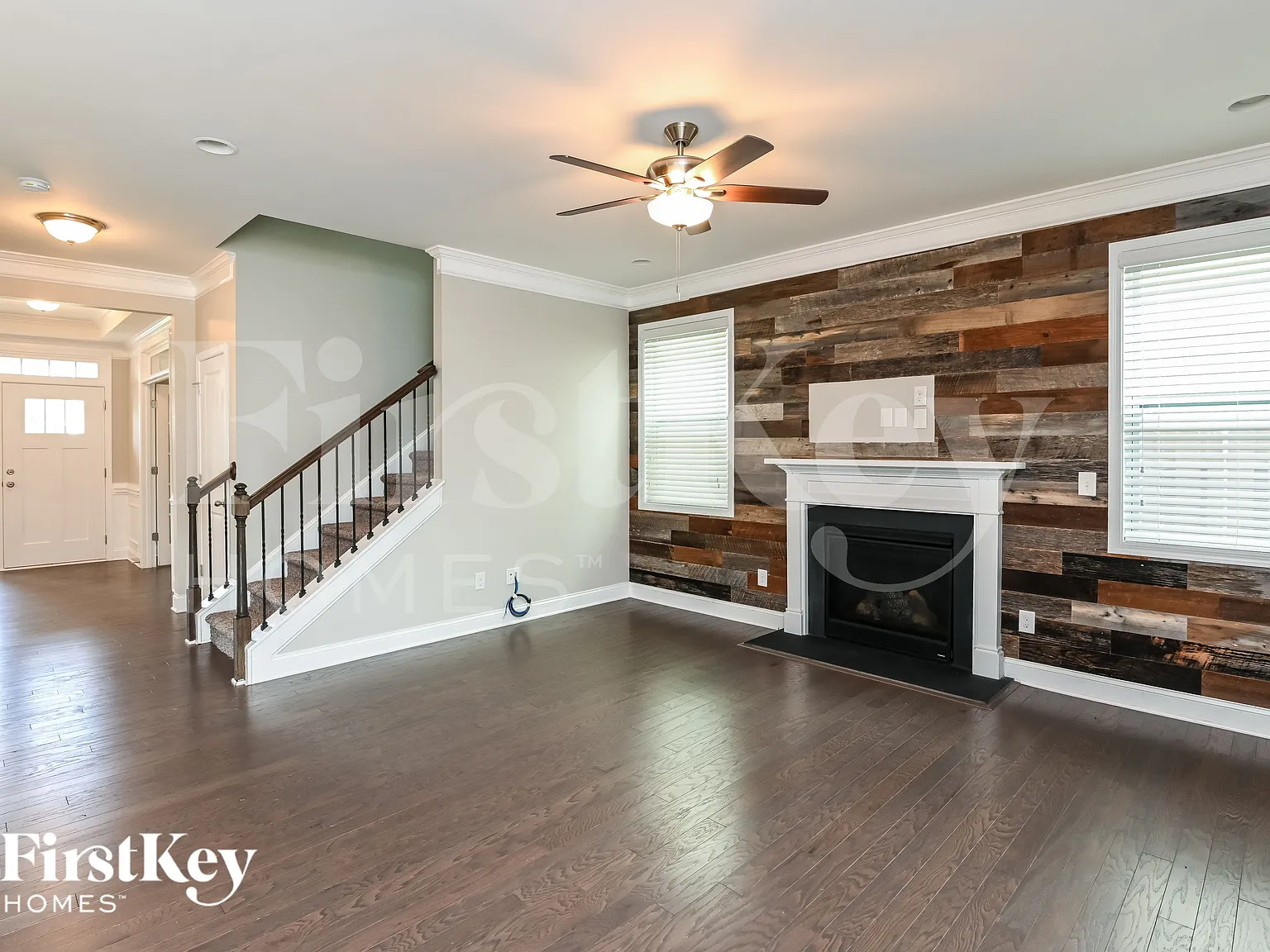 4 bed, 2.5 bath, 2897 sqft, $3,435 — Photo 4