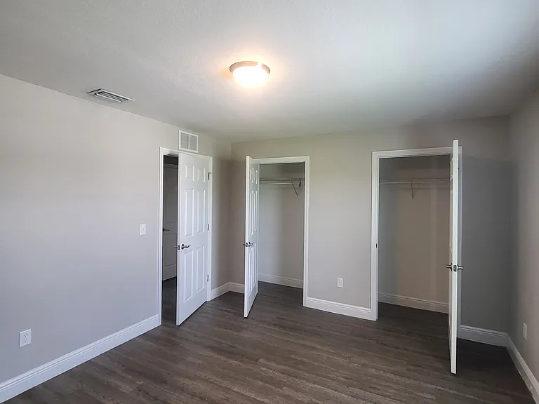 8309 Lena Ct — Photo 9