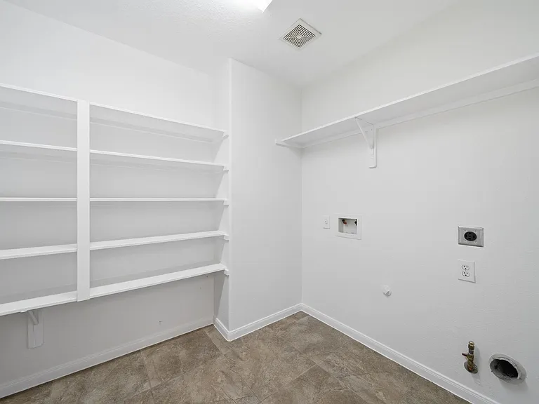 32334 Summer Park Ln — Photo 9