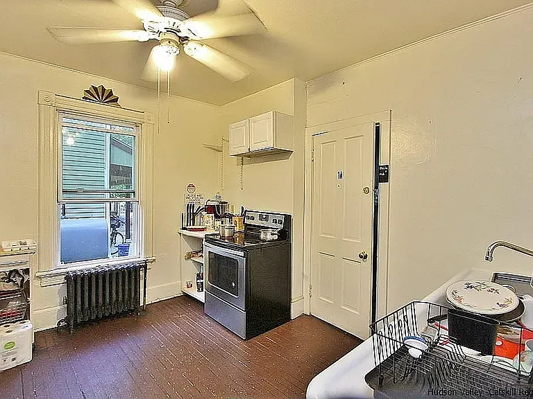 Building Photo - 40 N Chestnut St #21