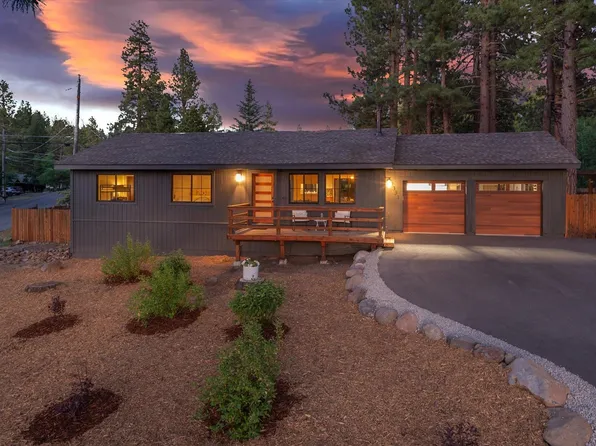 10333 Courtenay Ln, Truckee, CA 96161