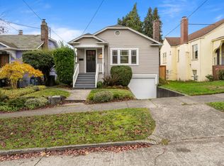 8009 Stroud Ave N, Seattle, WA 98103