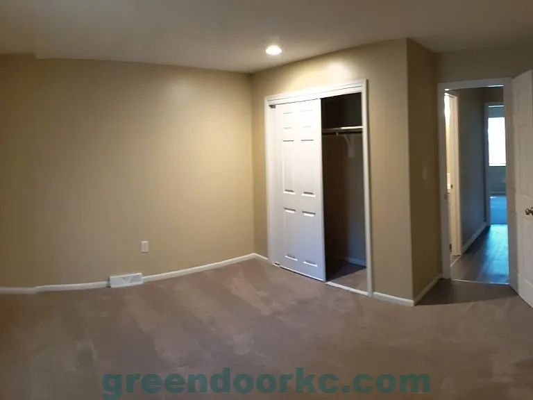 503 S Cardinal Dr — Photo 7