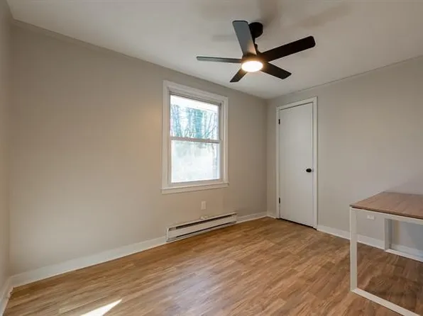 413 Patrick Henry Dr, Blacksburg, VA 24060