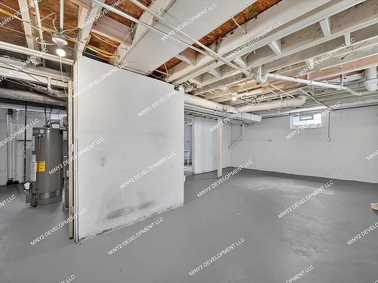 16836 Rutherford St — Photo 29