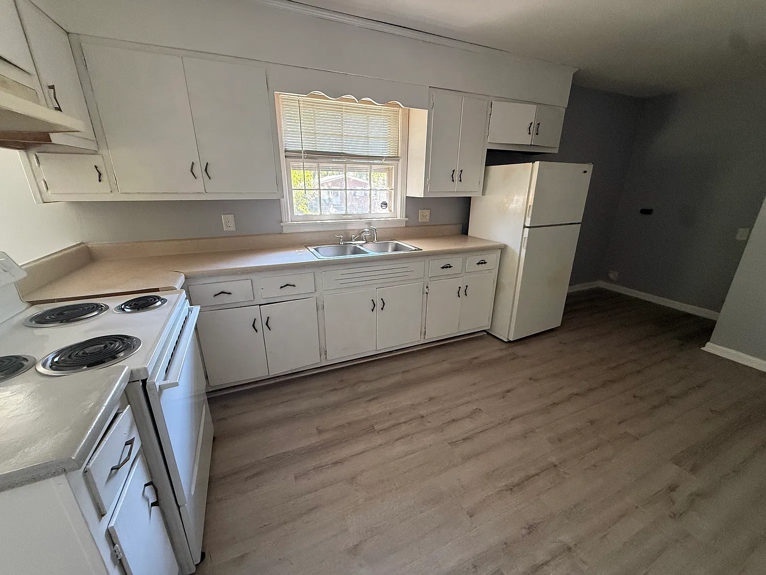 Clayton Dr Duplexes — Photo 3