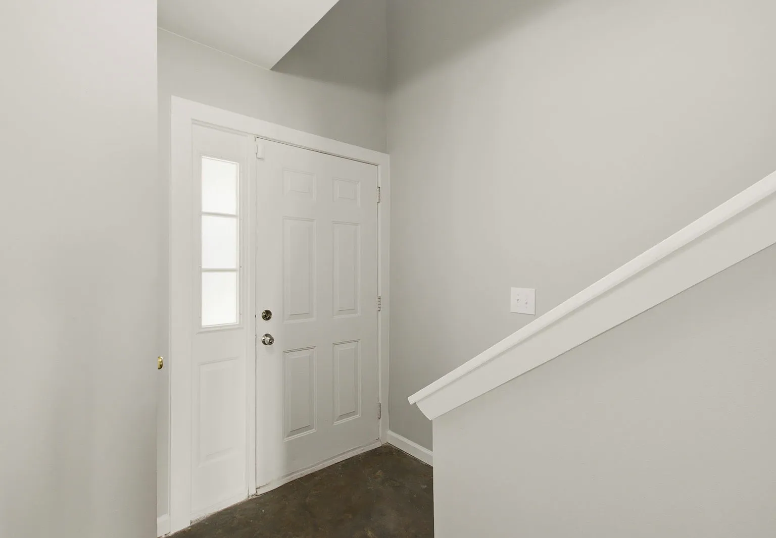 2 bed, 1.5 bath, 1020 sqft, $1,945 — Photo 3