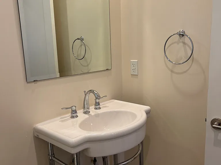 Powder room