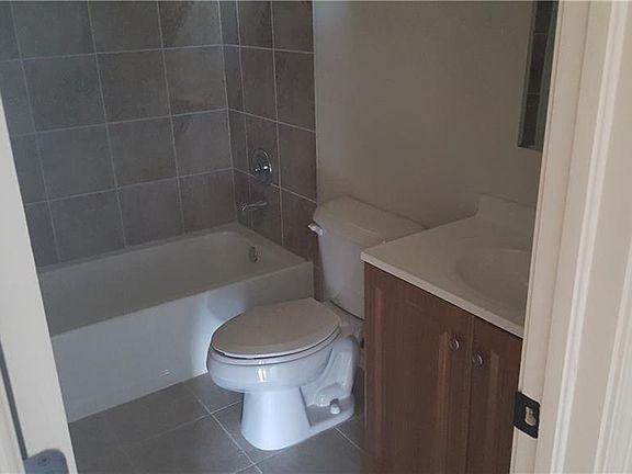 3rd image of 3805 Moonlight Ave