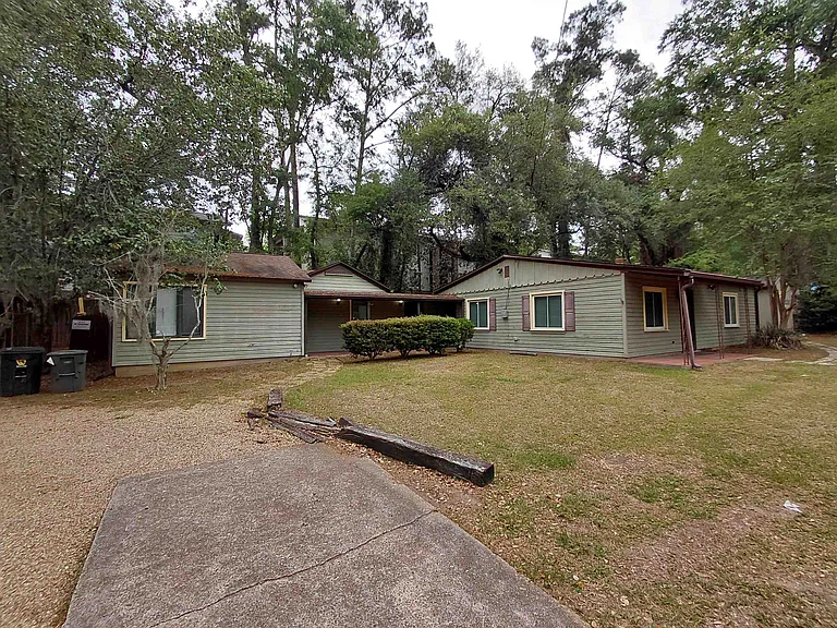2306 Escambia Dr #B — Photo 1