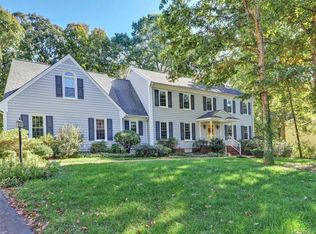 2011 Normandstone Dr, Midlothian, VA 23113