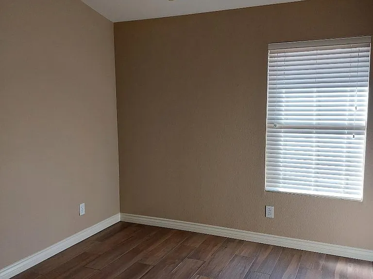 9657 W Potter Dr — Photo 25