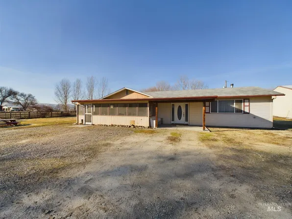425 W Highway 52, Emmett, ID 83617