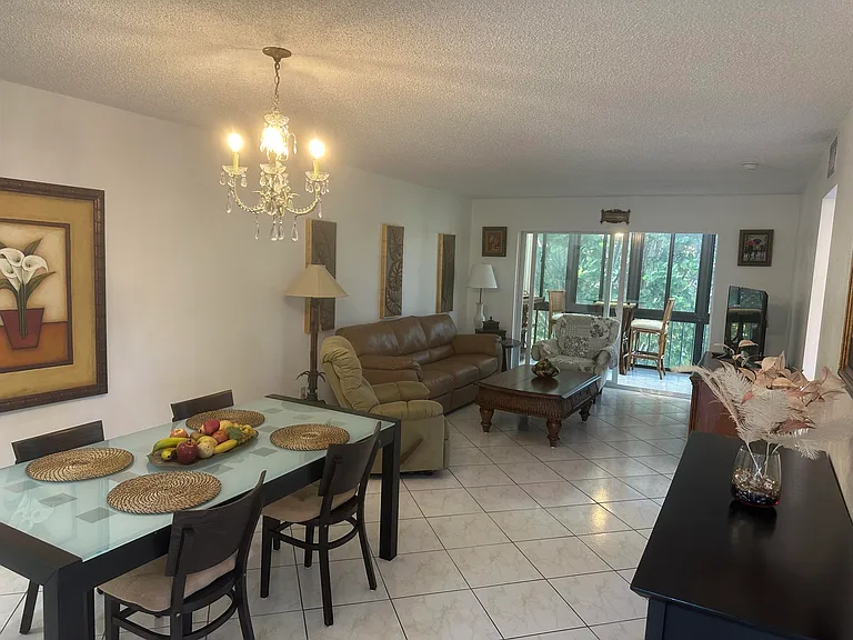 8960 S Hollybrook Blvd #301 — Photo 5