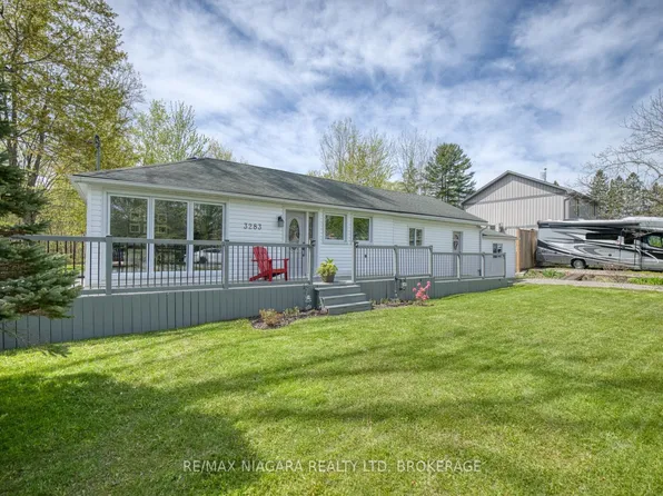 3283 Grove Ave, Fort Erie, ON L0S 1N0