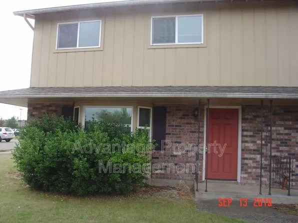1952 Applegate St, Philomath, OR 97370