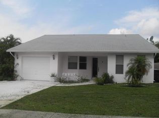 2201 NW 4th Ave, Boca Raton, FL 33431