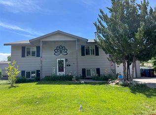 1808 Locust Rd, Montrose, CO 81401