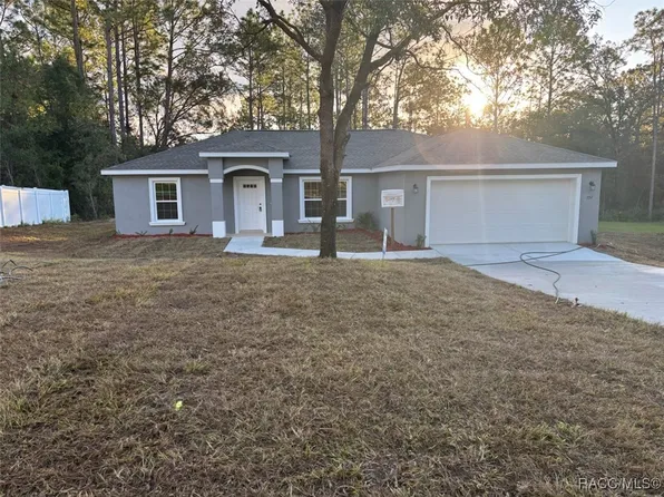 7157 N Deborah Ter, Citrus Springs, FL 34434