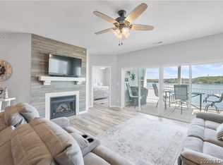 62 Knox Rd #V-206, Rocky Mount, MO 65072