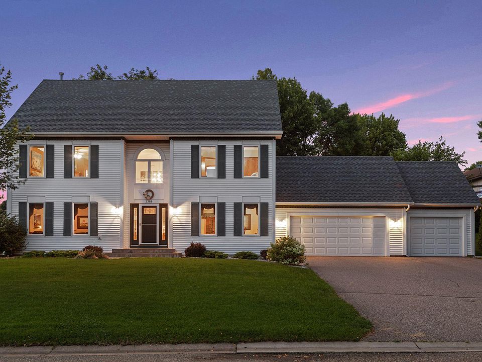 1st image of 3388 Churchill Dr