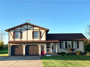 7599 Huron Line Rd E, Minden City, MI 48456