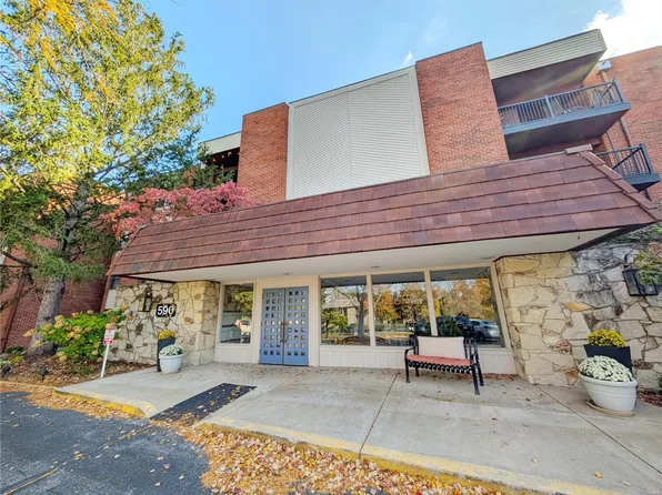 590 Sarah Ln APT 208, Saint Louis, MO 63141