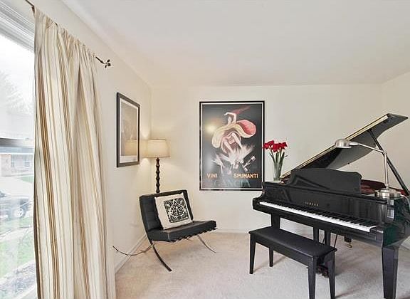 Living room, music room, play room or whatever you need
