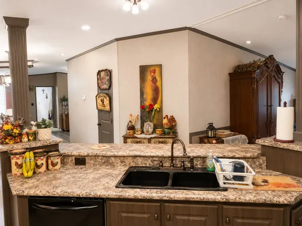 11219 Loblolly Ln, Euless, TX 76040