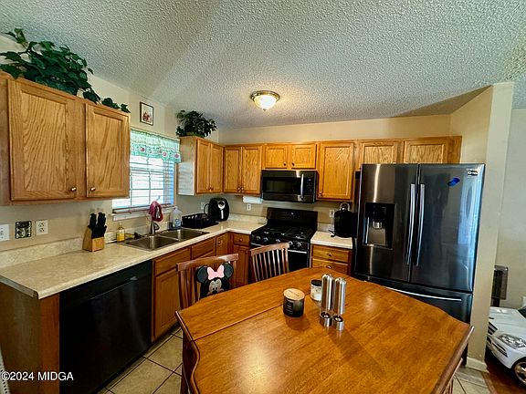 5th image of 125 Jenay Ct
