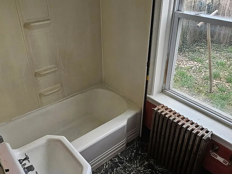 205 Jefferson Ave — Photo 6