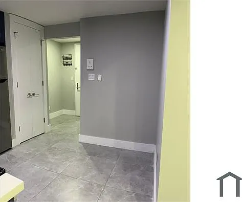 2781 Claflin Ave #1D — Photo 9