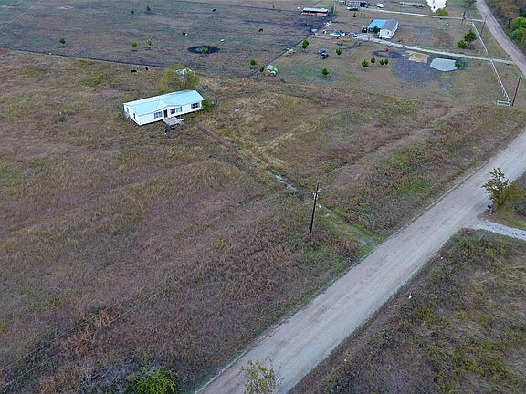 2nd image of 1095 County Road 2738