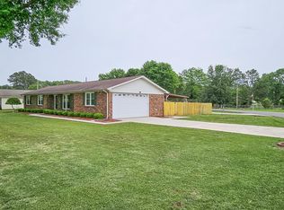 130 Bradley Dr, Russellville, AL 35654