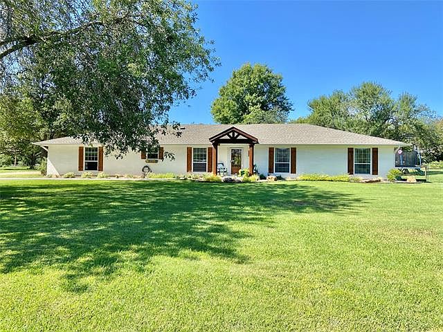 1st image of 19 Prado Verde Dr