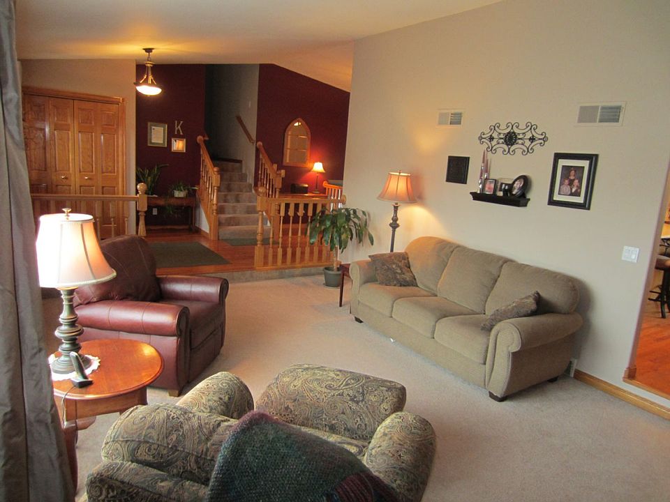 2nd image of 5540 Wintergreen Dr