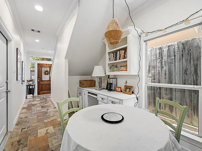 4248 Feagan St — Photo 9