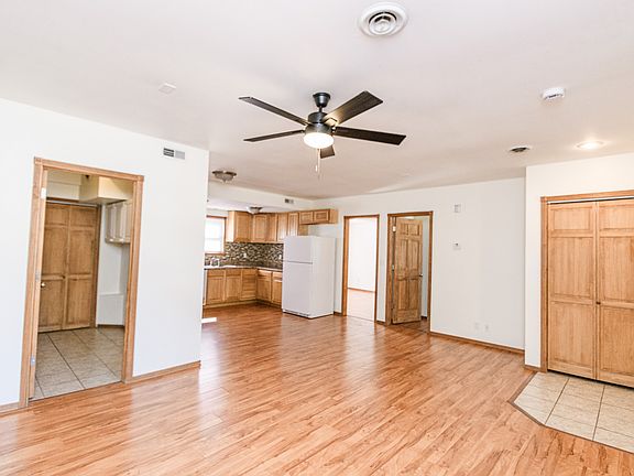3rd image of 201 Chesterton Blvd