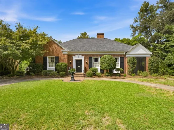 2688 Stanislaus Cir, Macon, GA 31204