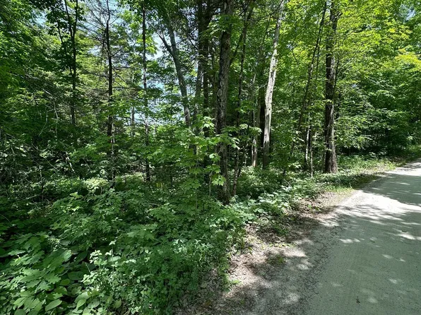 0 Maple Grove Ln E, South Frontenac, ON K0H 2V0