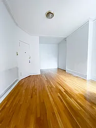 Rented by Urban Real Estate Inc