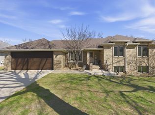 1551 W Pheasant Run Street, Springfield, MO 65810