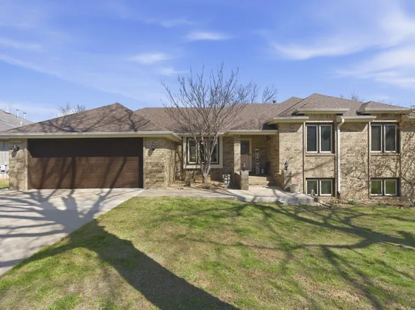 1551 W Pheasant Run Street, Springfield, MO 65810